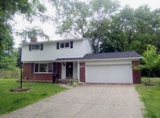 24395 Ross Ct, Redford, MI 48239