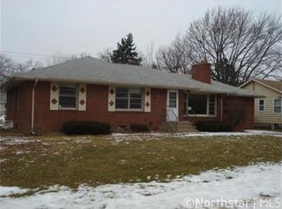 1897 Albert St N, Falcon Heights, MN 55113