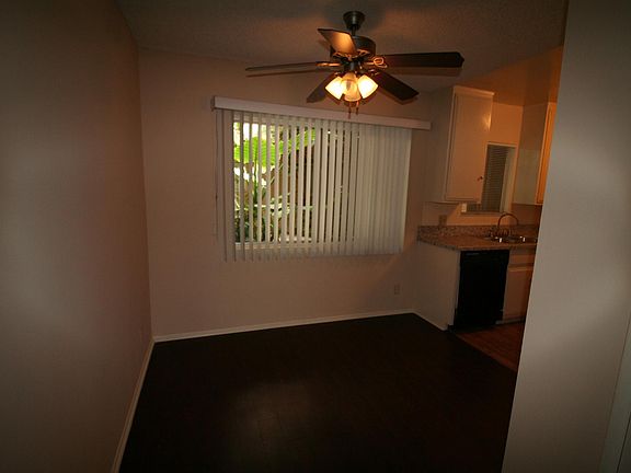 4th image of 1110 S Oakhurst Dr APT 102