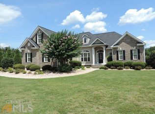 100 Carrisk Ct, Tyrone, GA 30290