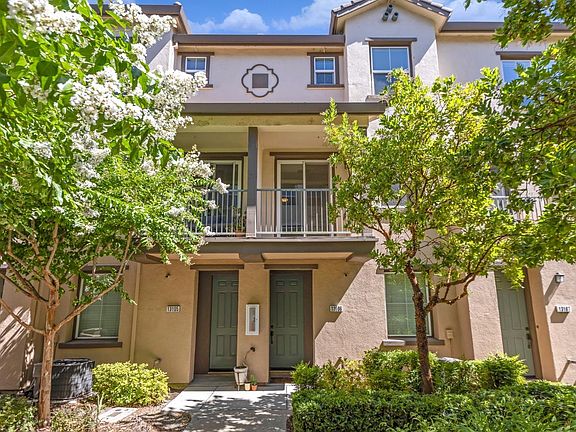 2nd image of 50 Regency Park Cir Unit 13106