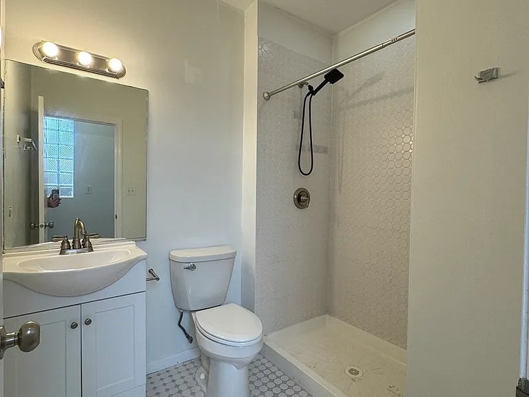 903 N Richmond St #1 — Photo 13