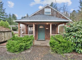 8 N Riverton Ct, Otis, OR 97368