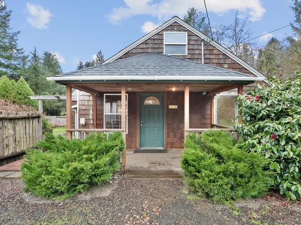 8 N Riverton Ct, Otis, OR 97368