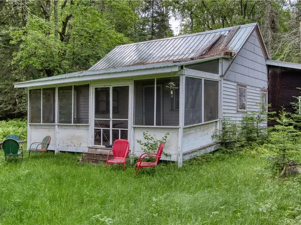5220 West State Highway 77, Clam Lake, WI 54517