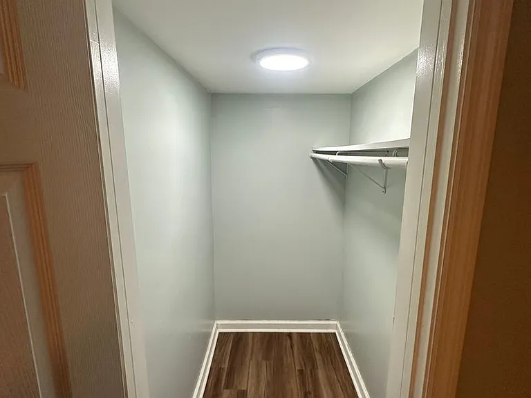 214 Walter St — Photo 19