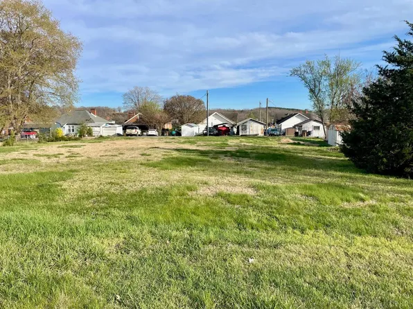 13 8th St Lot 13, Altavista, VA 24517