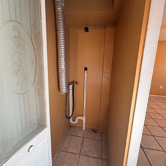 1440 Holden Ave #B12 — Photo 15
