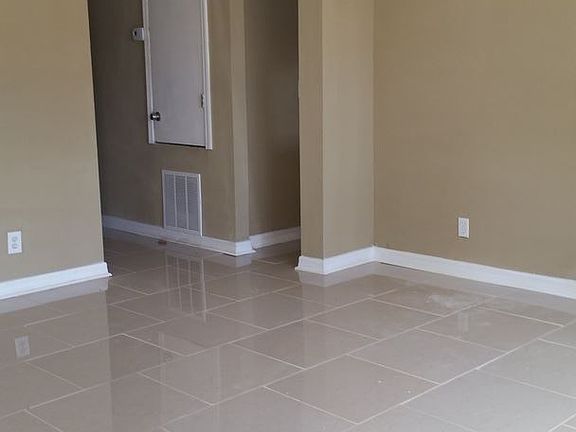 5th image of 5646 Atlee Ave