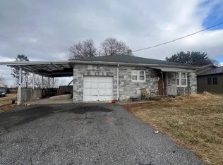 307 Wagner Rd, Chambersburg, PA 17202