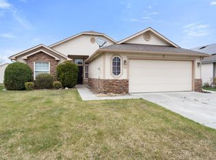 758 Canyon St, Richland, WA 99352