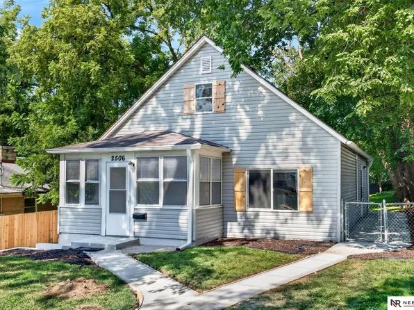 2506 N 66th Ave, Omaha, NE 68104