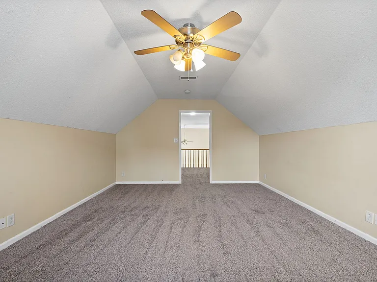 3404 Dresden Way — Photo 28