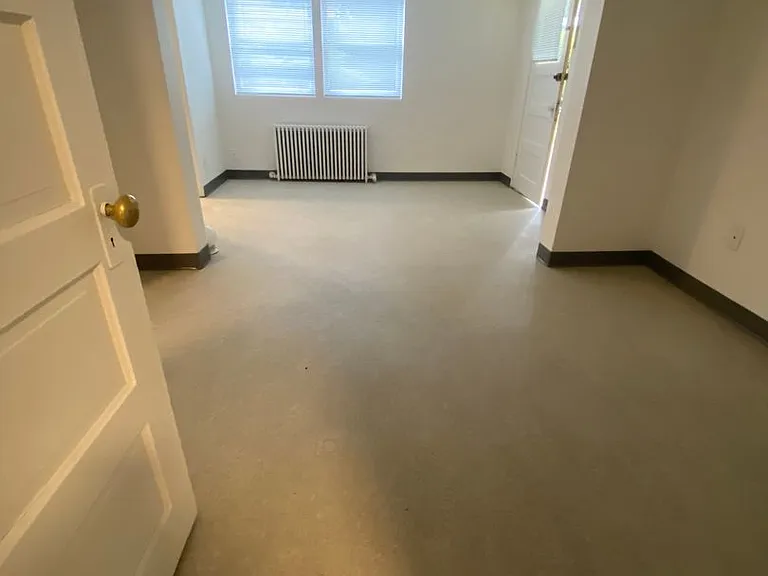 1860 Potter Street — Photo 2