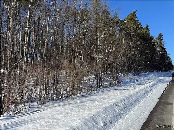 3rd image of 10934 Harlow Rd