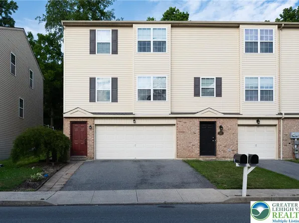 611 Lehigh Gap St, Walnutport, PA 18088