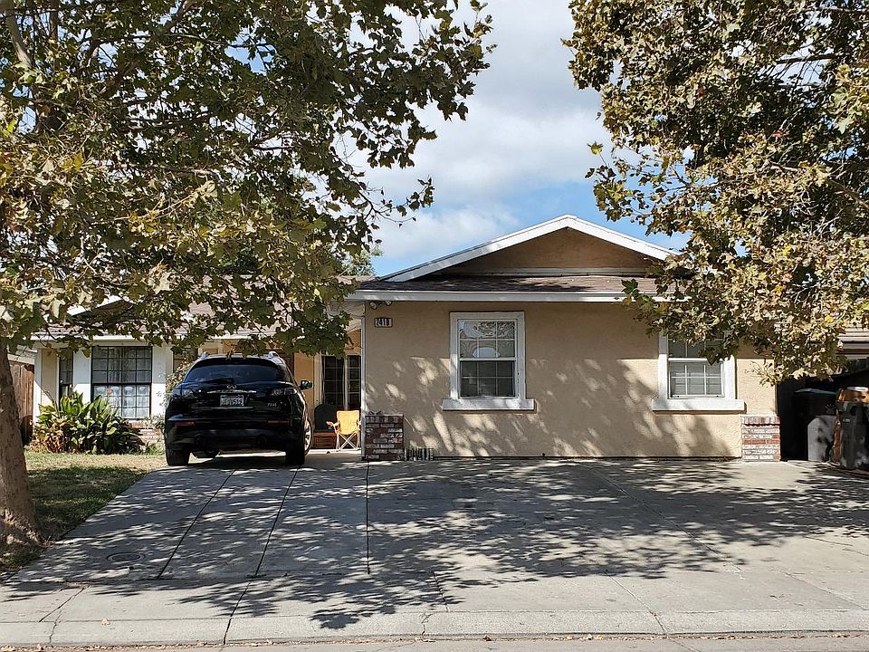 1st image of 2419 Laguna Ct