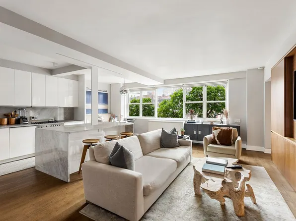 2 Horatio St #4JS, New York, NY 10014