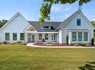 102 Stoneleigh Ct, Anderson, SC 29621