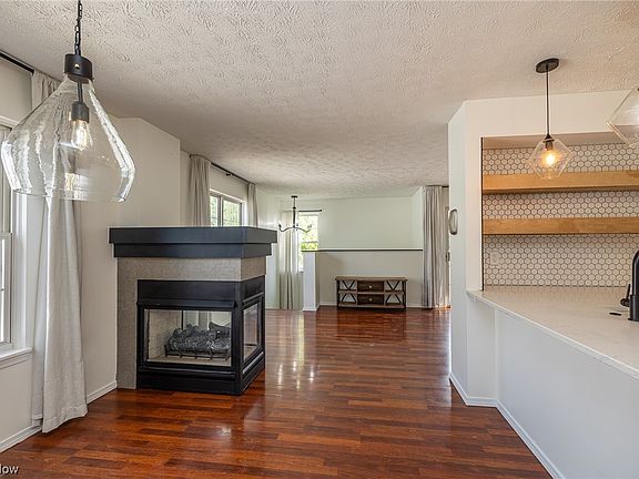 5th image of 23255 Grist Mill Ct #23-C