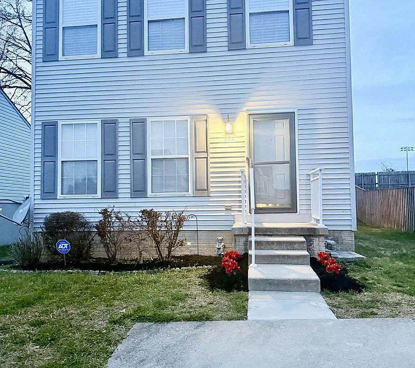 1st image of 444 Trimble Fields Dr
