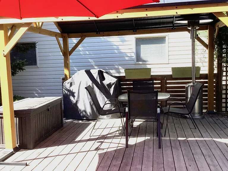 4111 Charleswood Dr NW — Photo 14