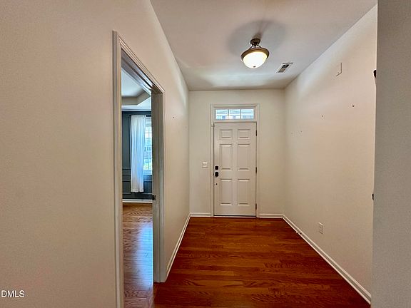 2nd image of 513 Dragby Ln