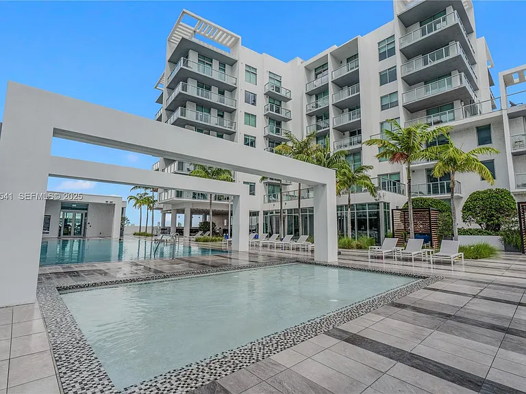 3900 Biscayne Blvd #S-904 — Photo 19