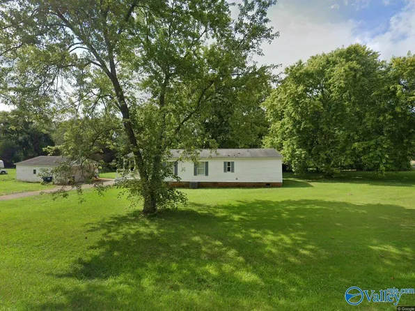 153 Matts Way, Hazel Green, AL 35750