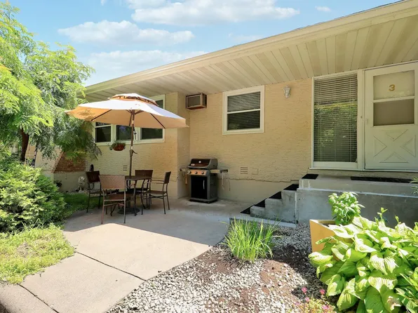 11335 12th Ave N APT 3, Plymouth, MN 55441