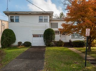 15 Sweetfield Cir, Yonkers, NY 10704