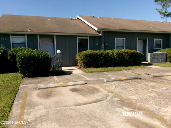 1454 Gifford Ave APT B, Orange Park, FL 32065