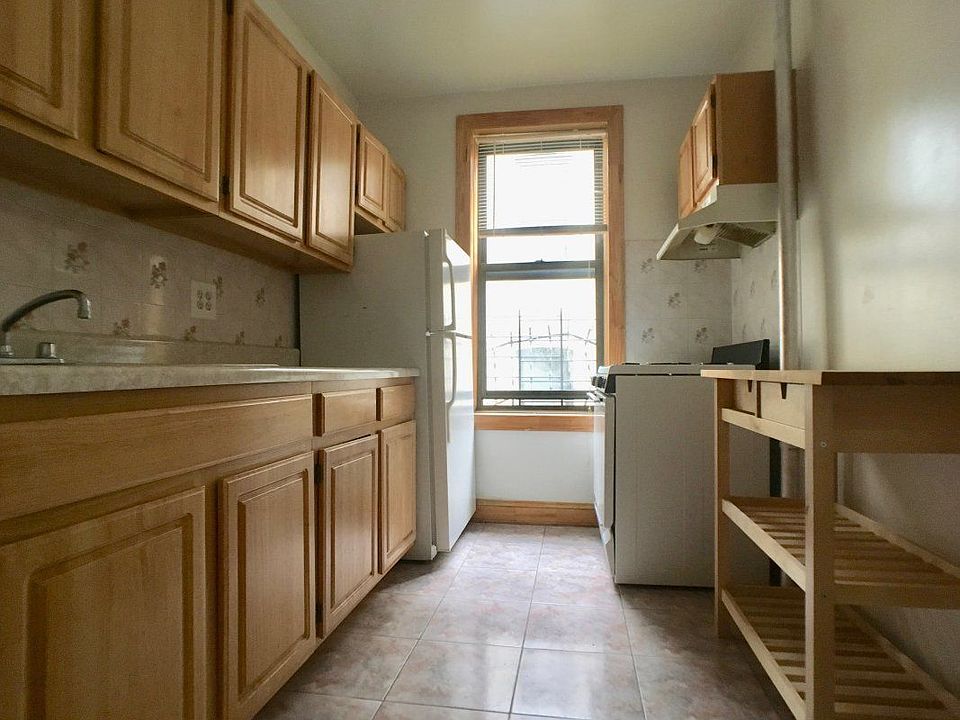 1st image of 65 Seaman Ave APT 4E