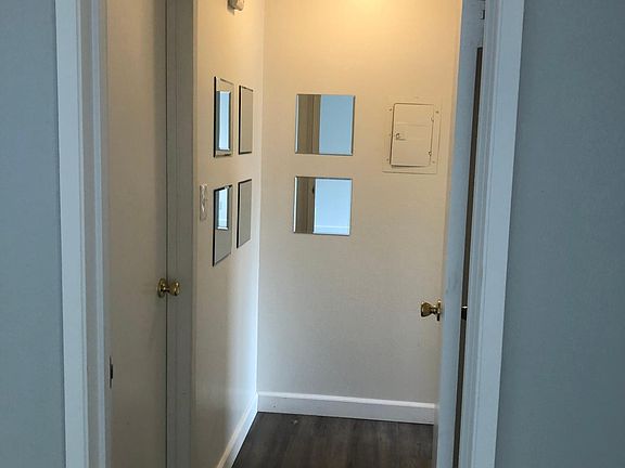 5th image of 1510 28th St APT 15