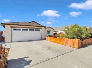 11961 Luna Rd, Victorville, CA 92392