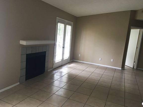 2nd image of 2550 N Alafaya Trl APT 11202
