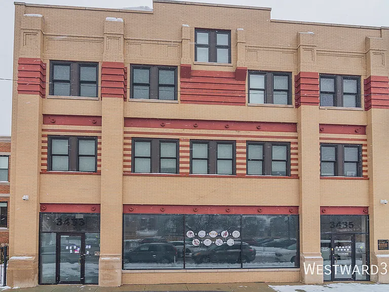 3433 S Indiana Ave #301 — Photo 13
