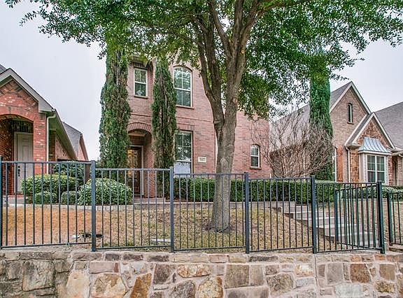 2nd image of 242 Carrington Ln