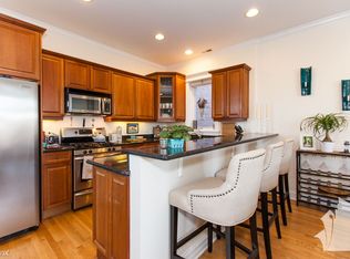1527 N Mohawk St APT 1, Chicago, IL 60610