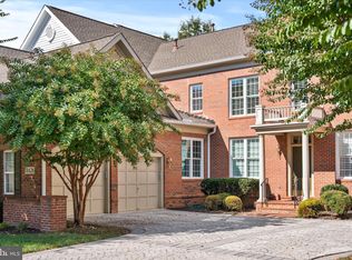 18426 Lanier Island Sq, Leesburg, VA 20176