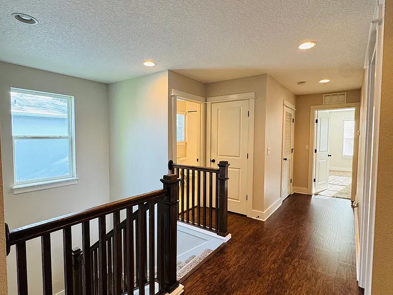 Upstairs Foyer