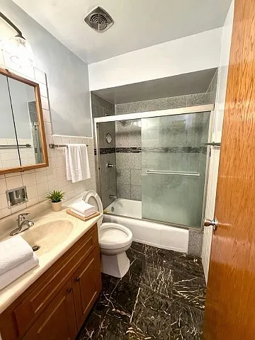Studio, 1000 sqft, $1,350 — Photo 3