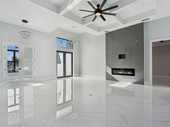 5th image of 3930 SW 17th AVE