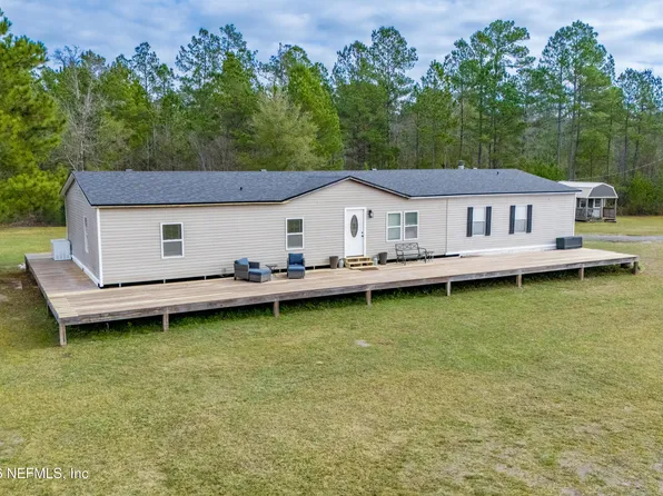 16919 COUNTY RD 125, Glen St. Mary, FL 32040