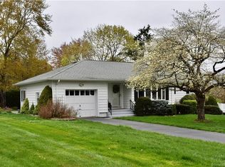 158 Forest Ridge Rd, Waterbury, CT 06708