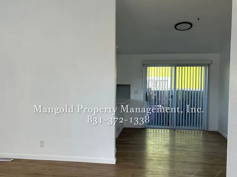 15665 Jennifer Ct — Photo 3