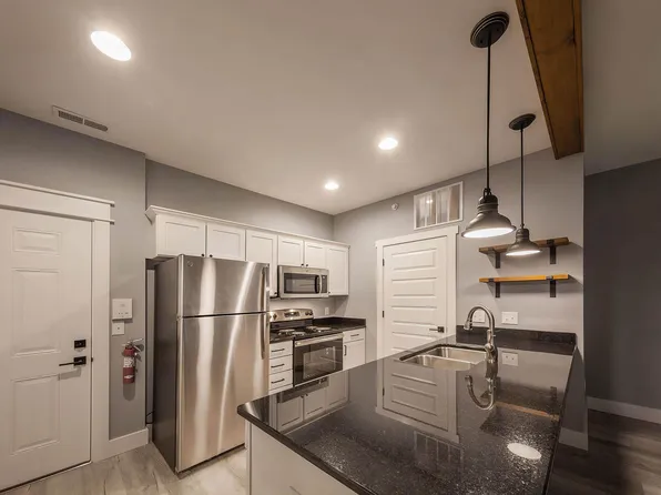 Smith Flats, 610 N Smith Rd #14005249, Bloomington, IN 47408