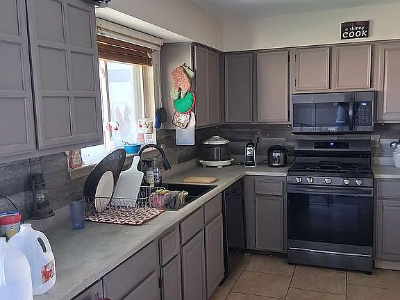 4th image of 1608 Brenda Rd SE