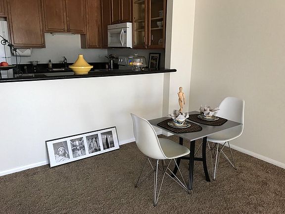 3rd image of 3030 Suncrest Dr Unit 610