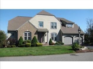 39 Weyland Cir, North Andover, MA 01845